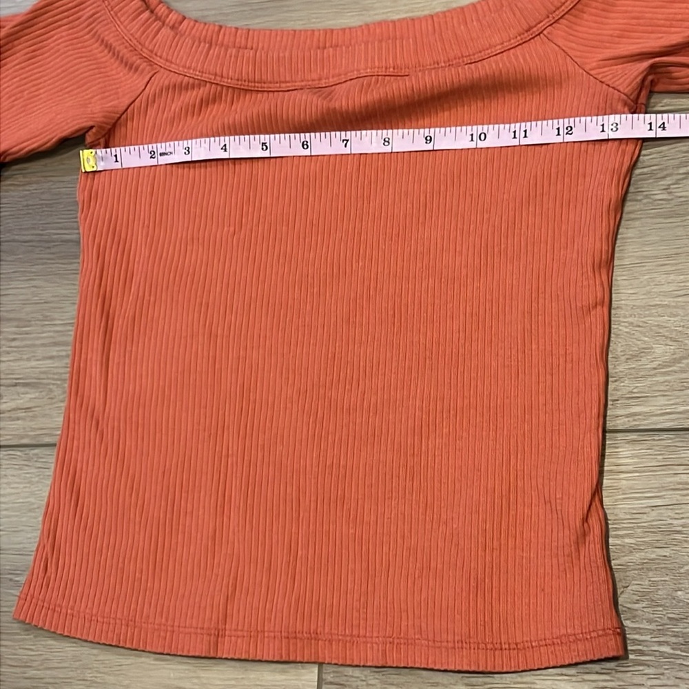 Old Navy Off-Shoulder Ribbed Top - Coral - Picture 3 of 8